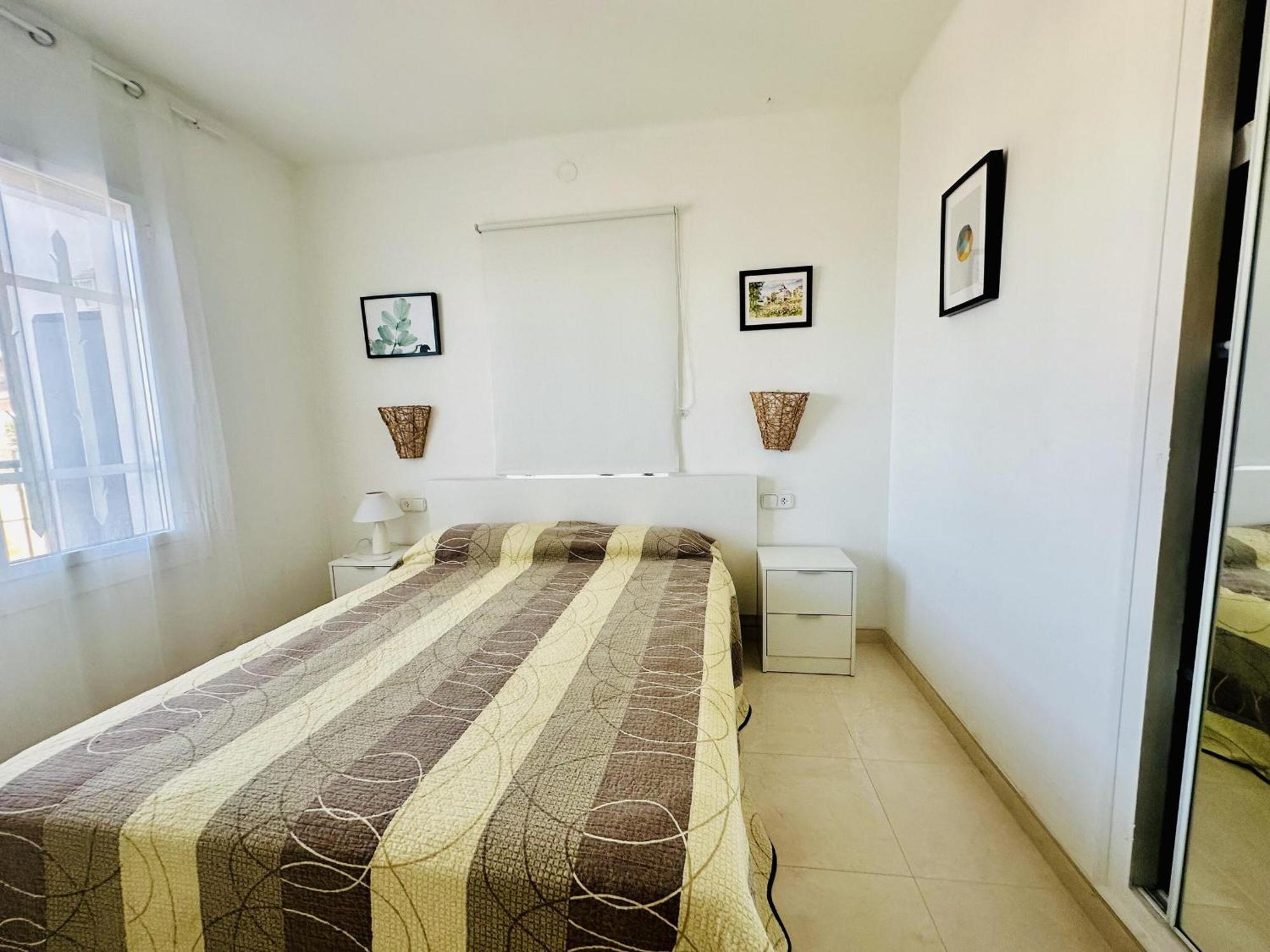 Appartement 4081 Rosa Mar 1-1, Se Deleitara Y Gozara De Vistas Desde La Terraza. Zona Tranquila, Pequeno Edificio. Parking. - Es-258-116 *